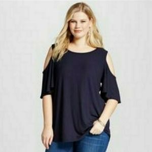 Ava & Viv Cold Shoulder Long Top